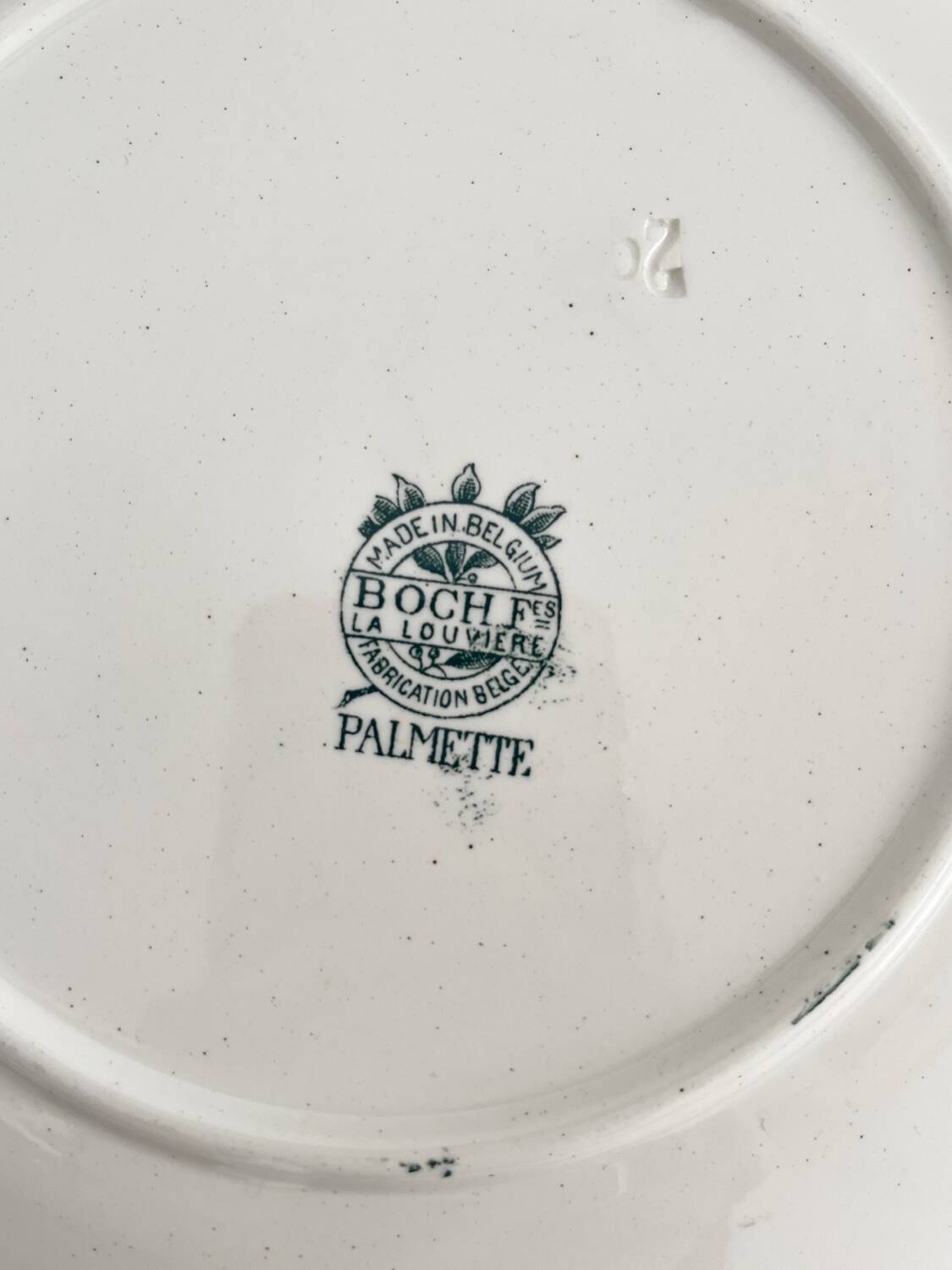 6 ironstone dessert plates “Palmettes” Boch Freres La Louvière