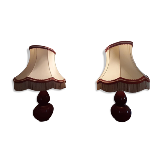 2 red ceramic foot lamps with pagoda abas-jour