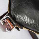 Chaise Falcon de Sigurd Ressell