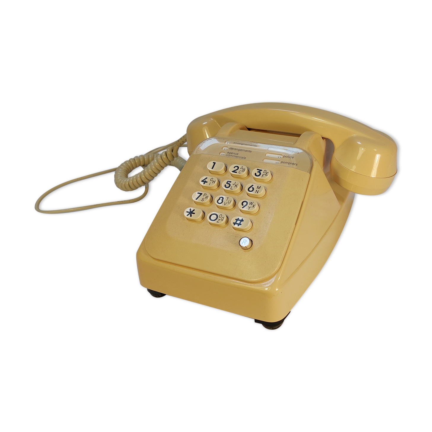 Vintage phone with socotel s63 ivory keys