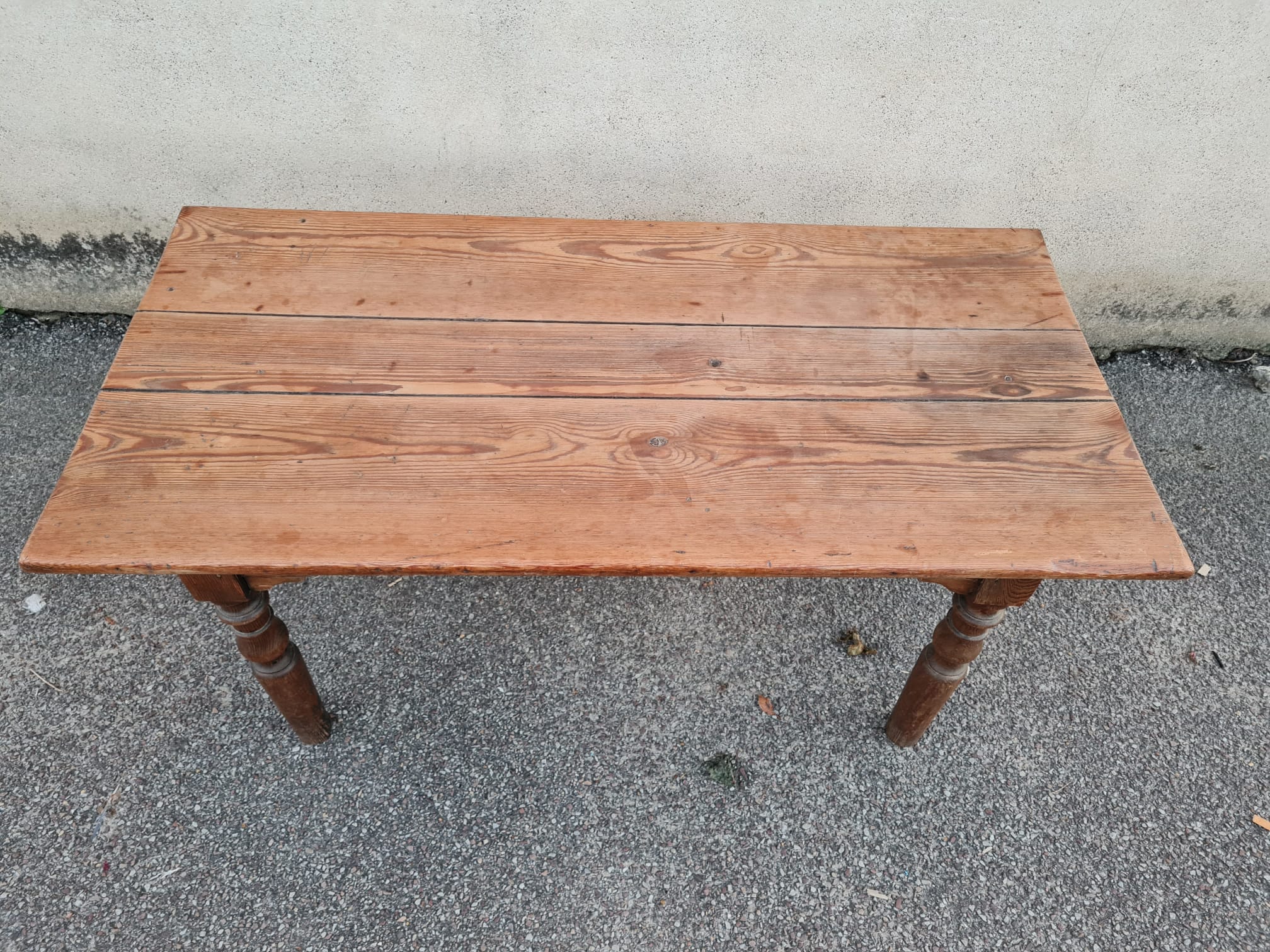 Farm coffee table