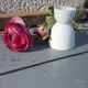 Double coquetier en porcelaine blanche