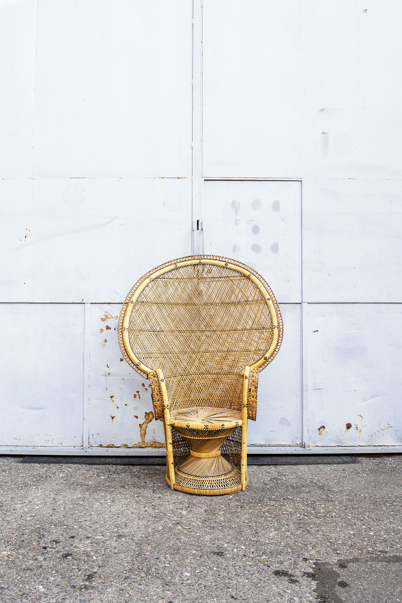 Fauteuil Emmanuelle en osier, années 70