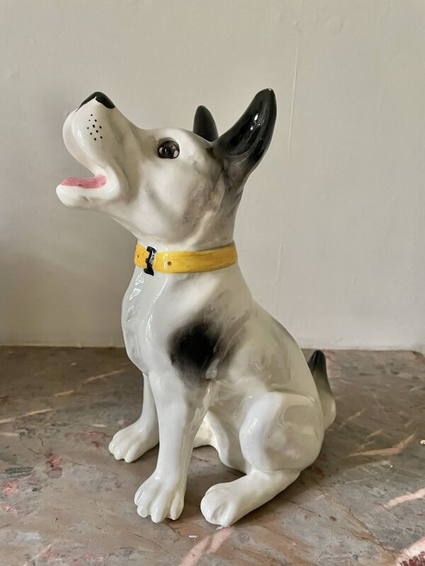Chien en faïence de Desvres, 1950