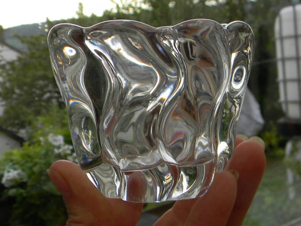 Small daum france crystal pocket tray.