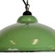 Lampe suspendue en émail vert industriel, années 1960