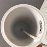 Classic table lamps in white lacquered metal from Danish Horn lighting 1980-90s.