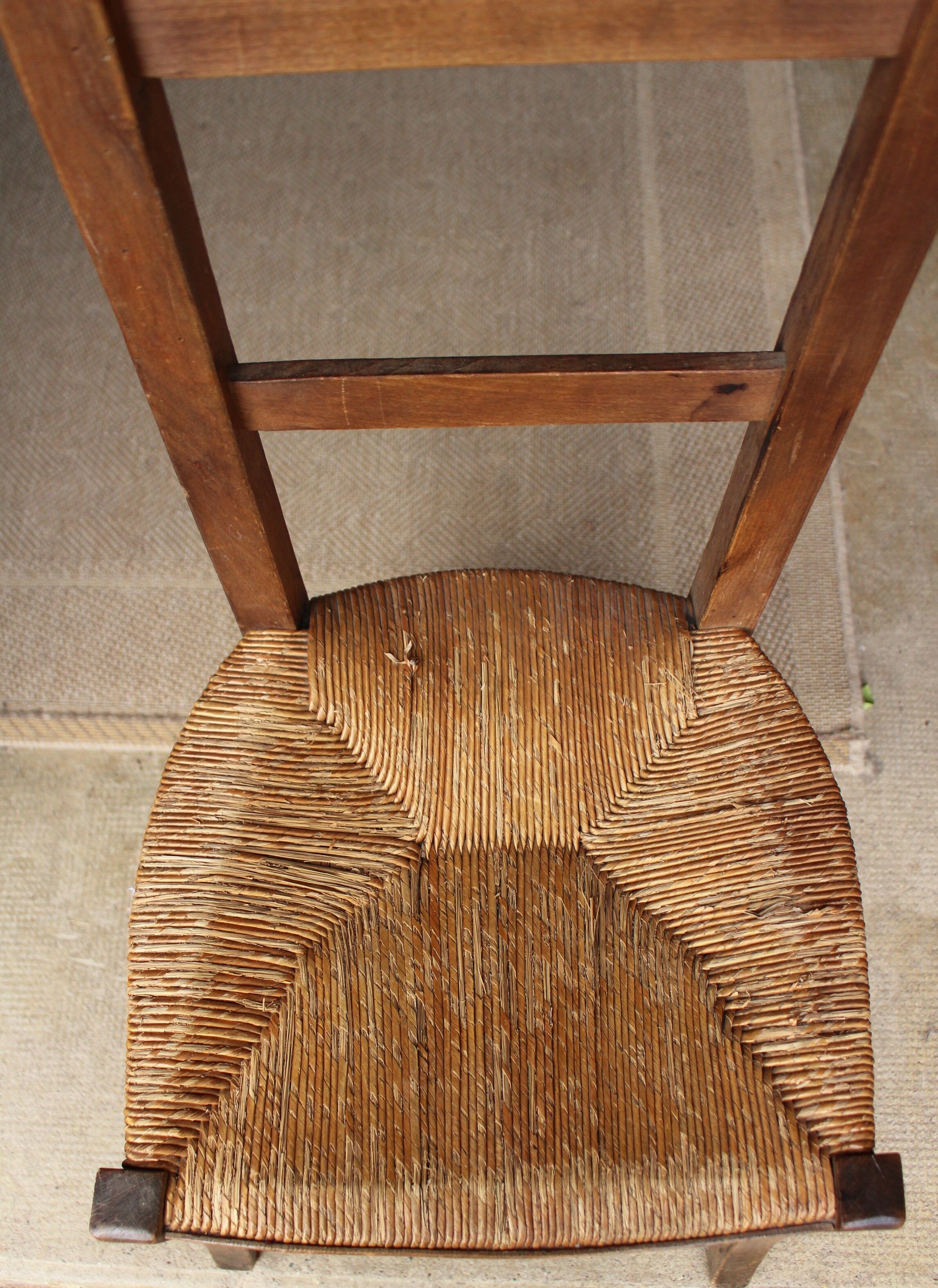 Prayer chair straw wood