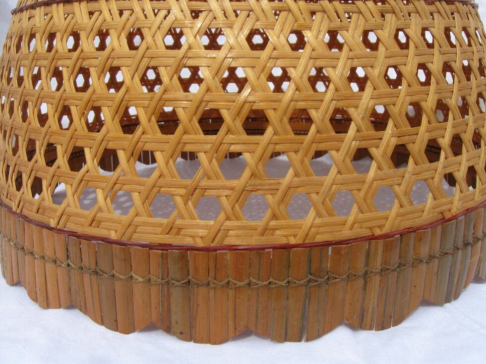 Wicker lampshade