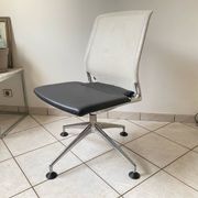 Chaise de bureau Meda chair édition vitra design Alberto Meda