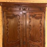 Louis XV walnut wardrobe - 18th century