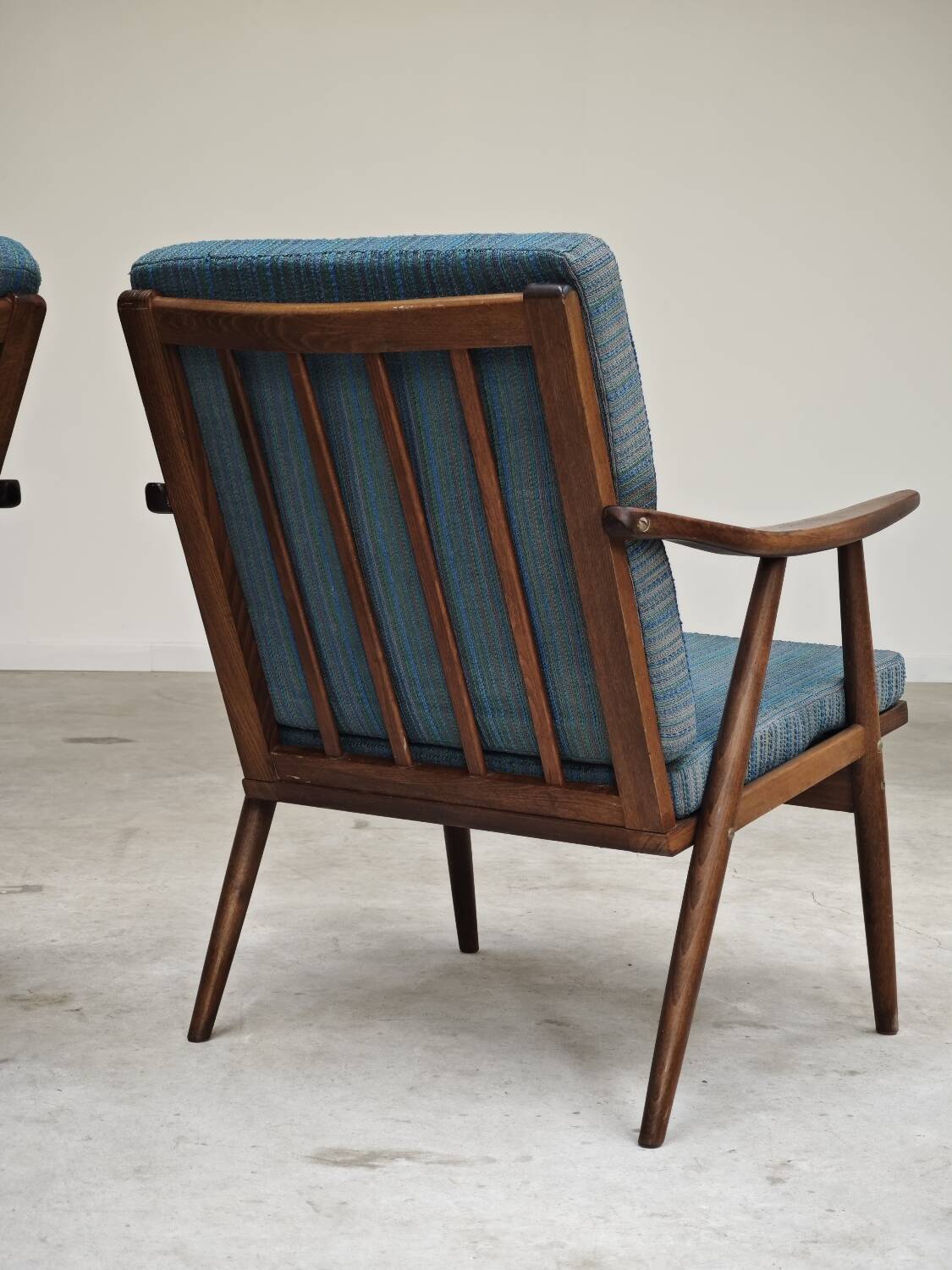 Pair of blue boomerang armchairs by Antonin Suman for Ton (Thonet) 1960