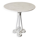 Iron garden table with cast iron legs