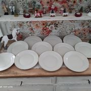 Set of 11 flat plates in porcelain Bavaria beige bordered gold model Jutta