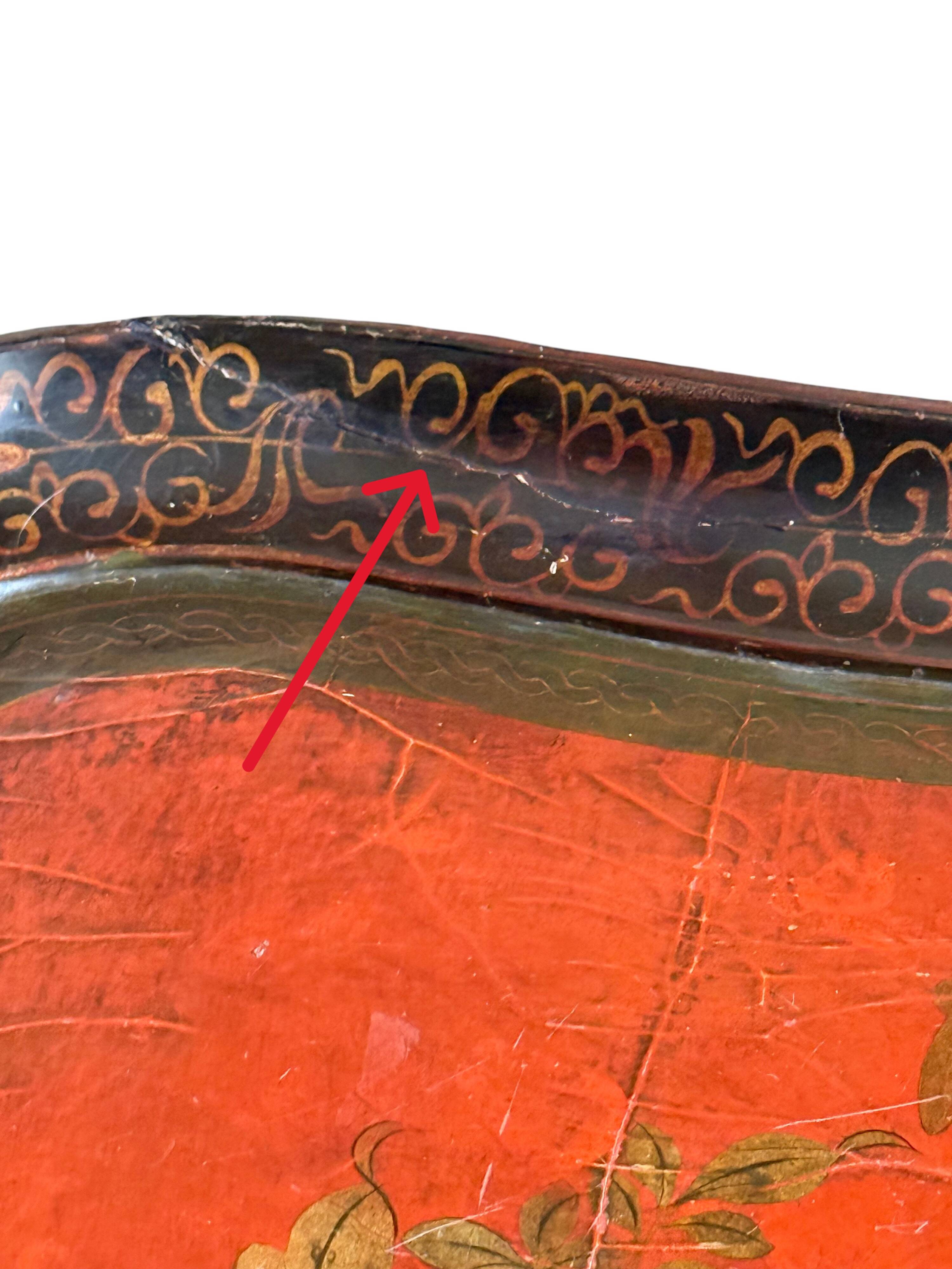 Low table in chinese black and red lacquer from the 19th century with independent tray