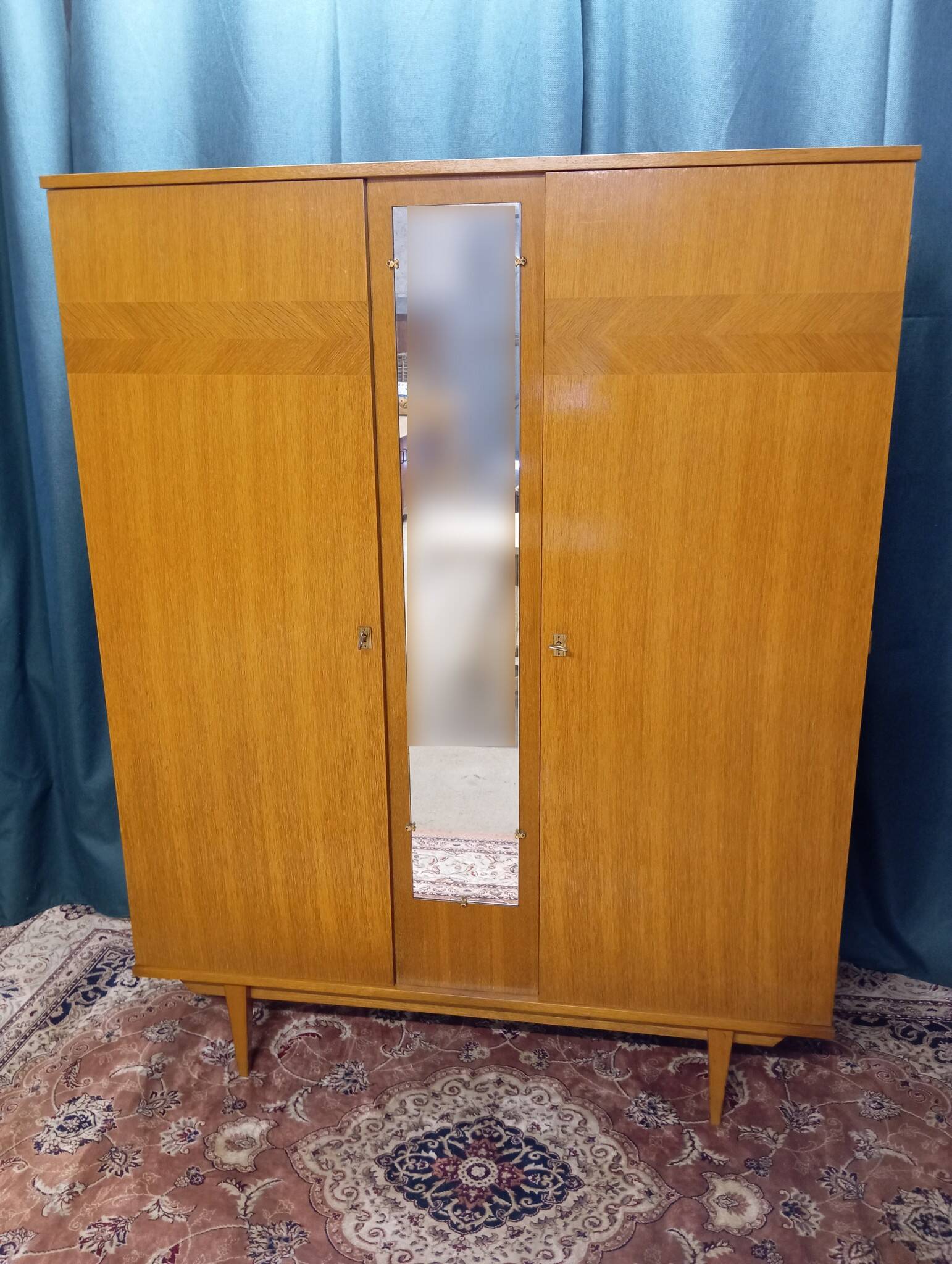 Armoire années 70