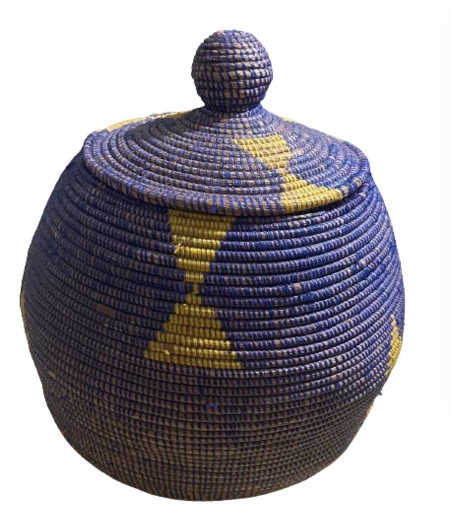 Panier de rangement artisanal tressé
