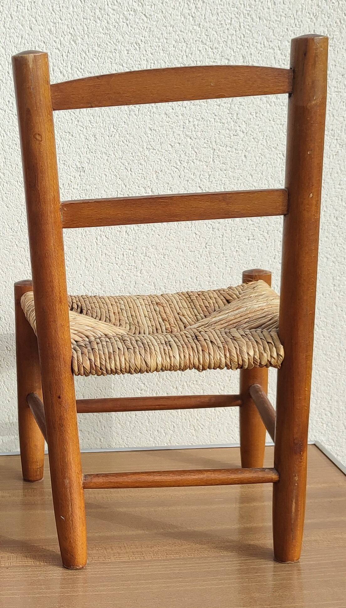 Chaise enfant vintage en bois et paille
