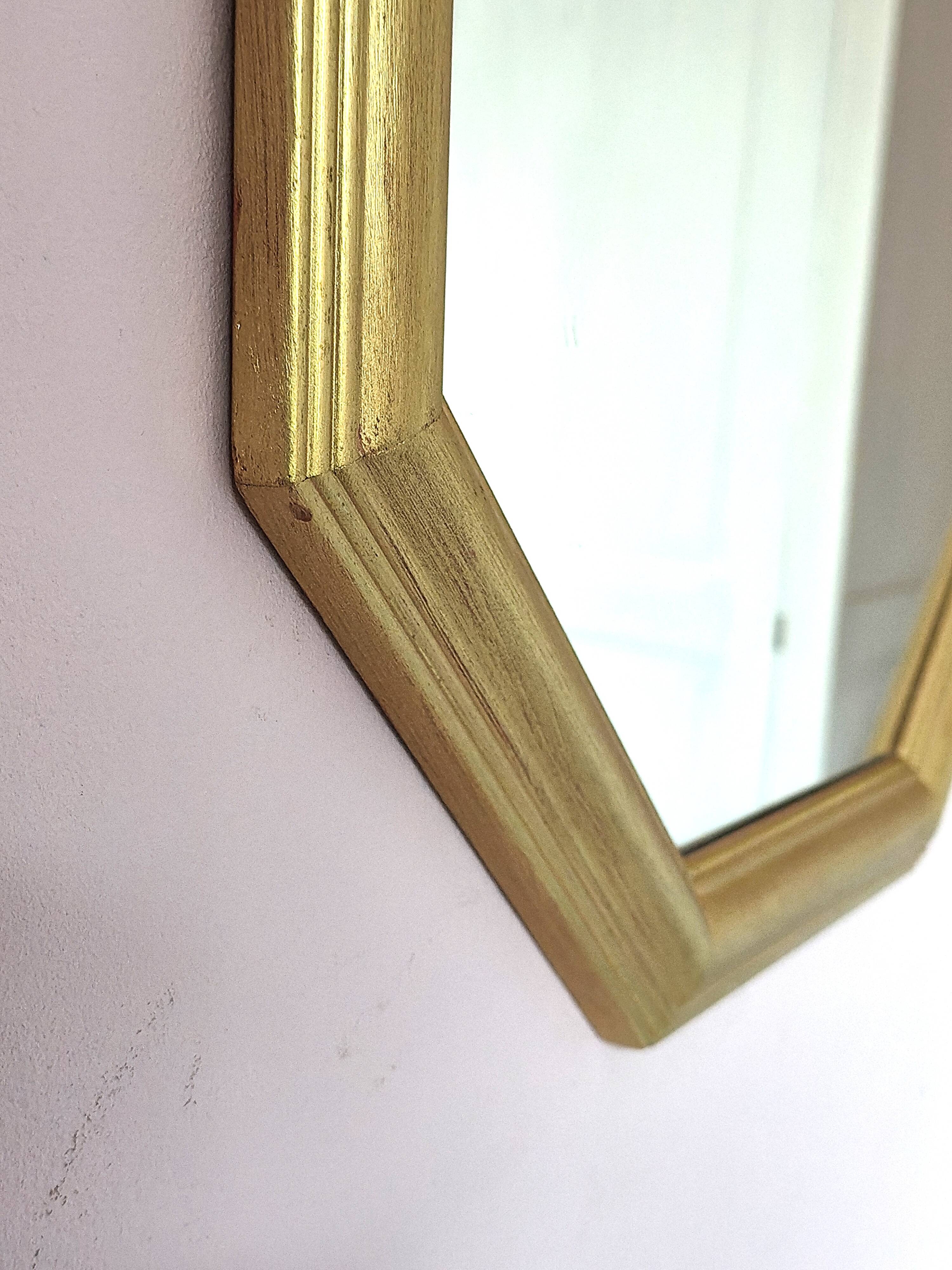 Golden octagonal mirror