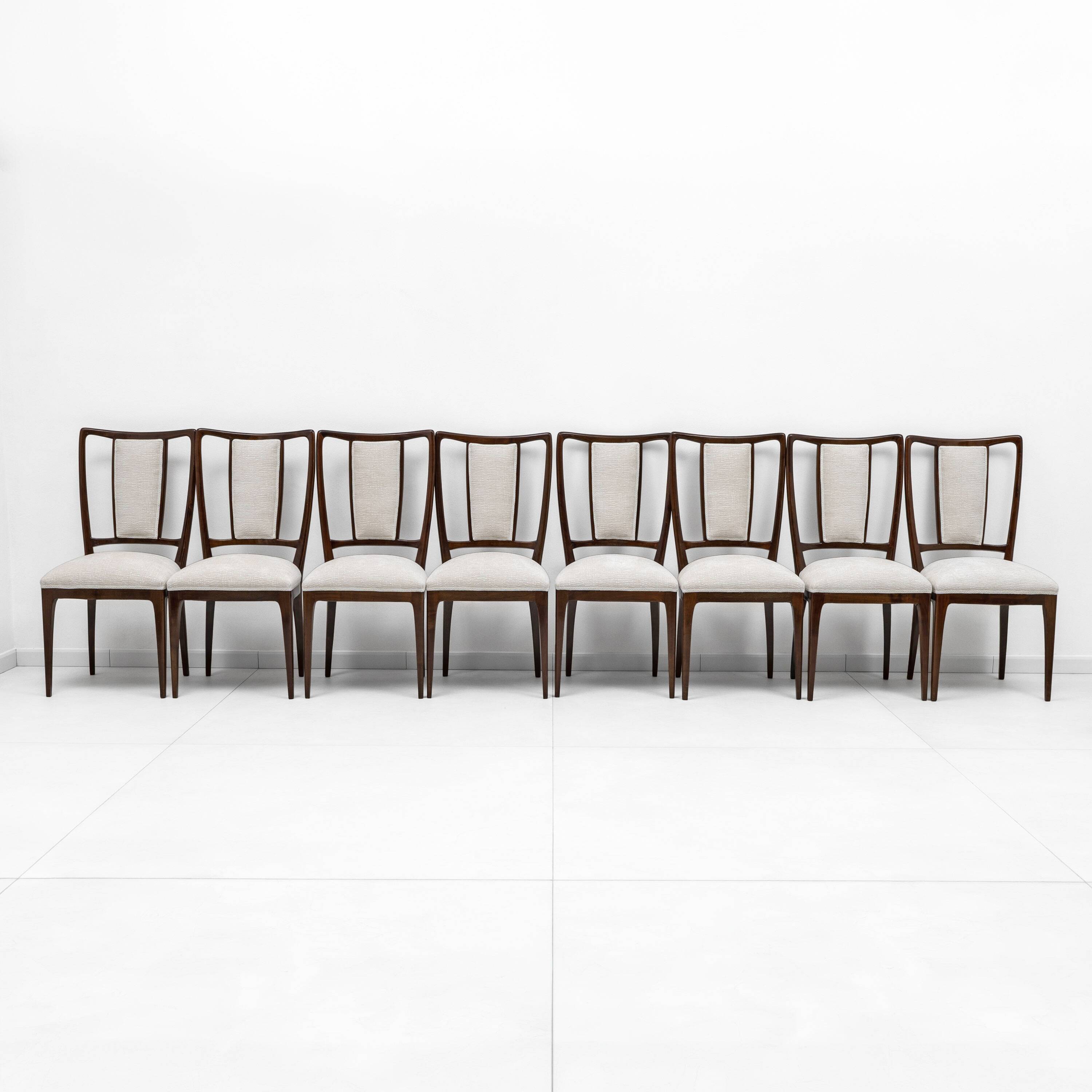 Set of 8 Osvaldo Borsani Mid-Century Modern Italian Bouclè Dining Chairs,50