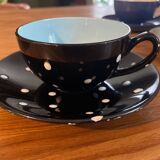 Set of 4 cups plus saucers