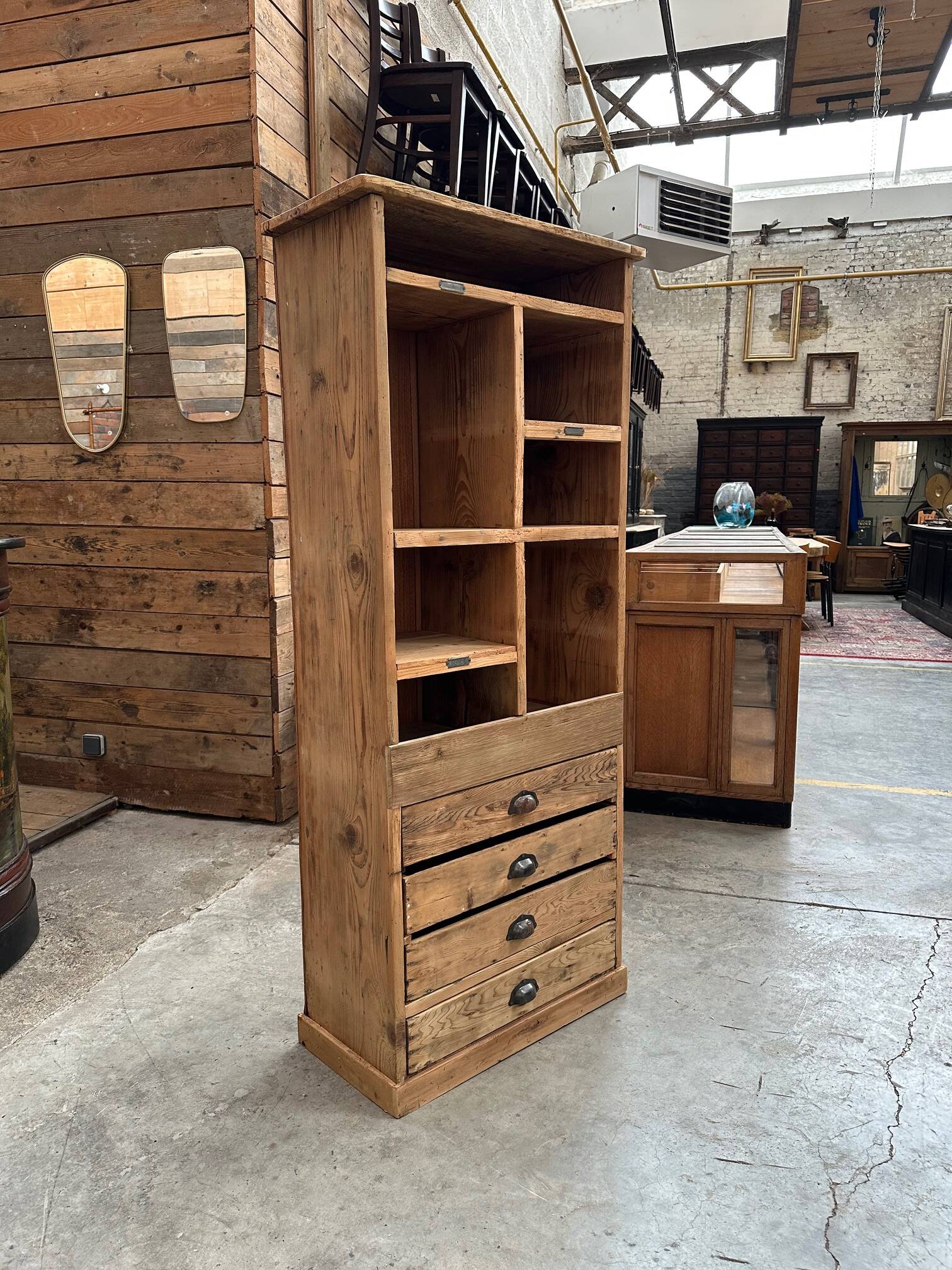 Etagère d’atelier Début XXème