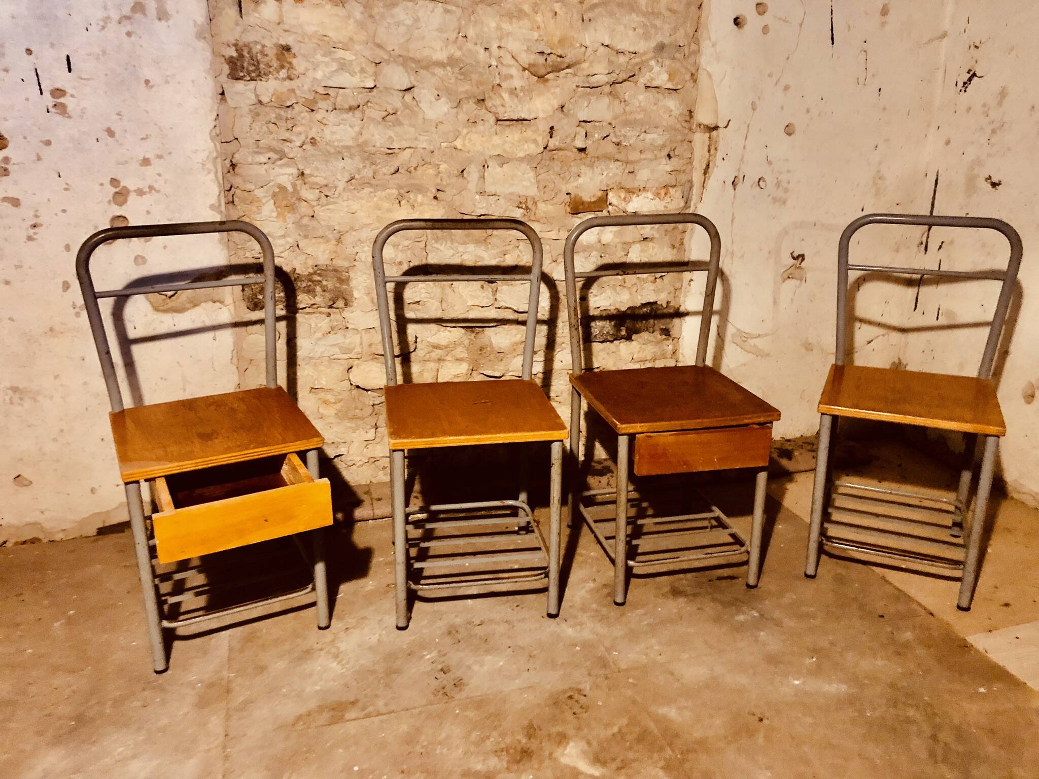 4 "Diana n° 325" designer chairs, 1950s boarding school chairs with drawers