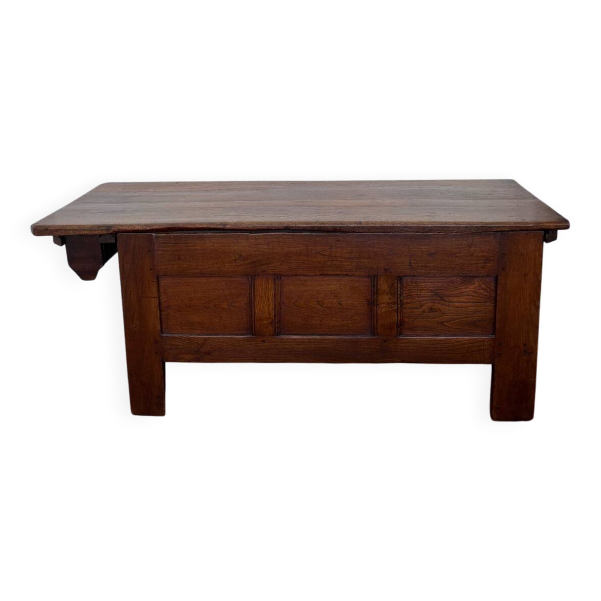 Grand coffre ancien en chêne massif – XIXe – belle patine d’origine