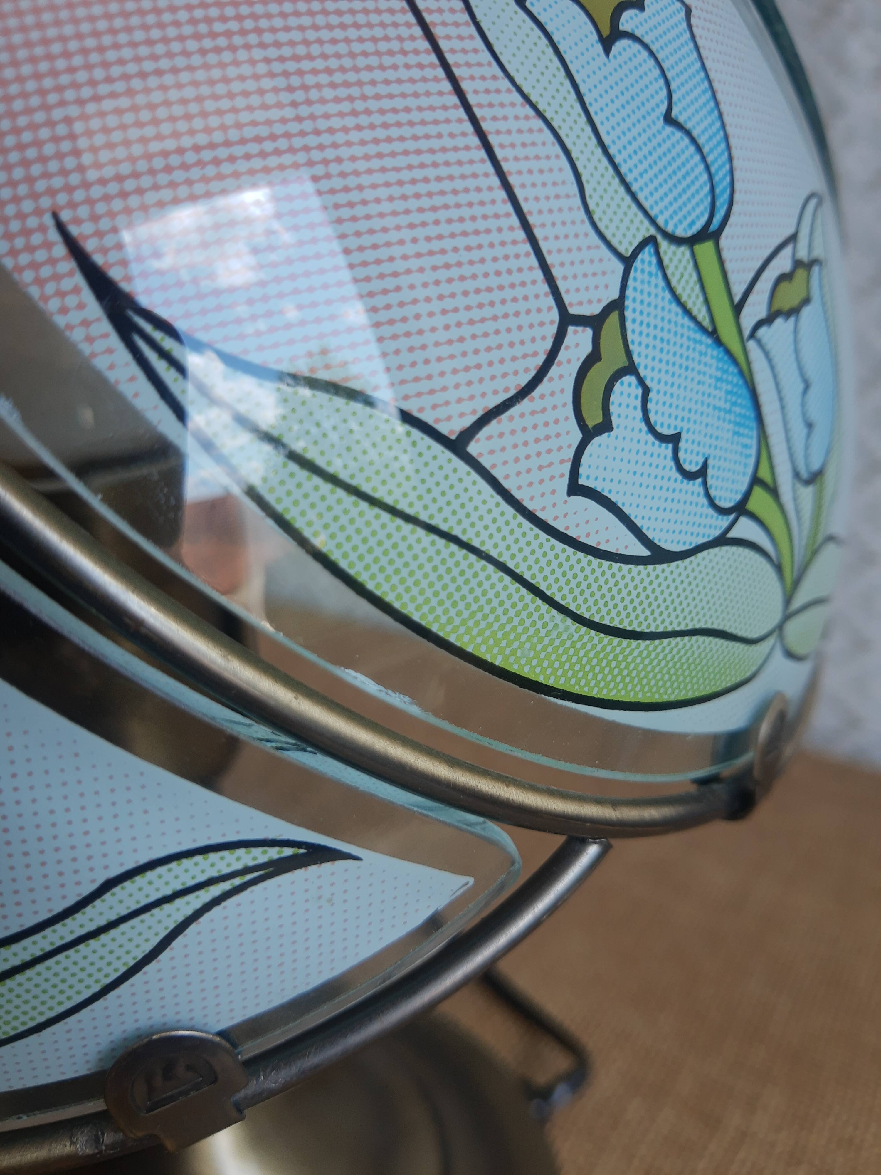 Lamp style tiffany vintage floral pattern