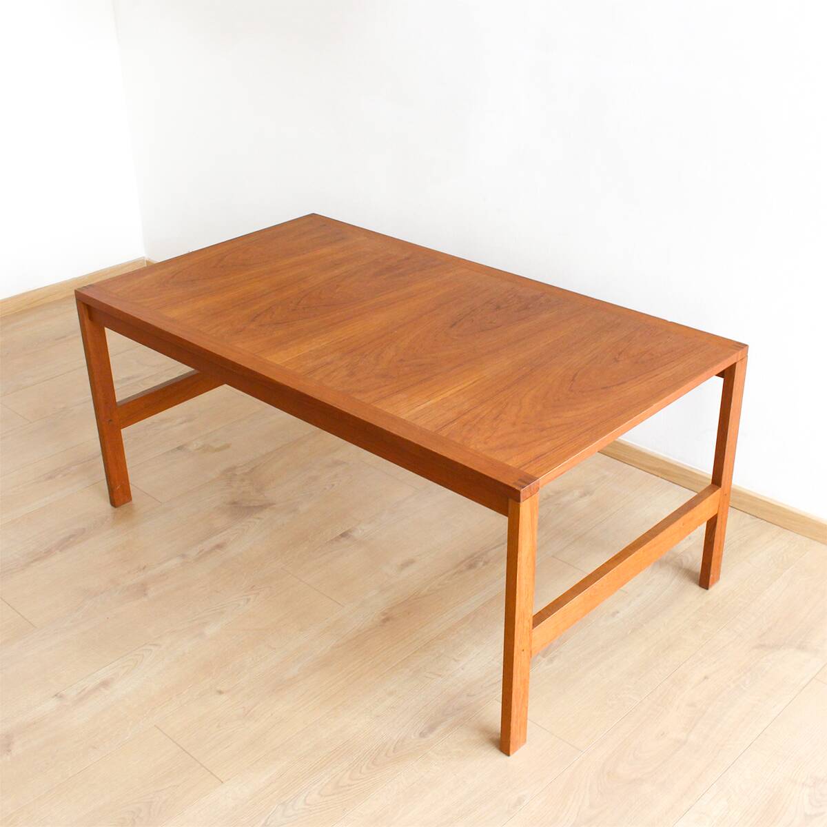 Teak coffee table by Ole Gjerløv-Knudsen & Torben Lind for France & Søn