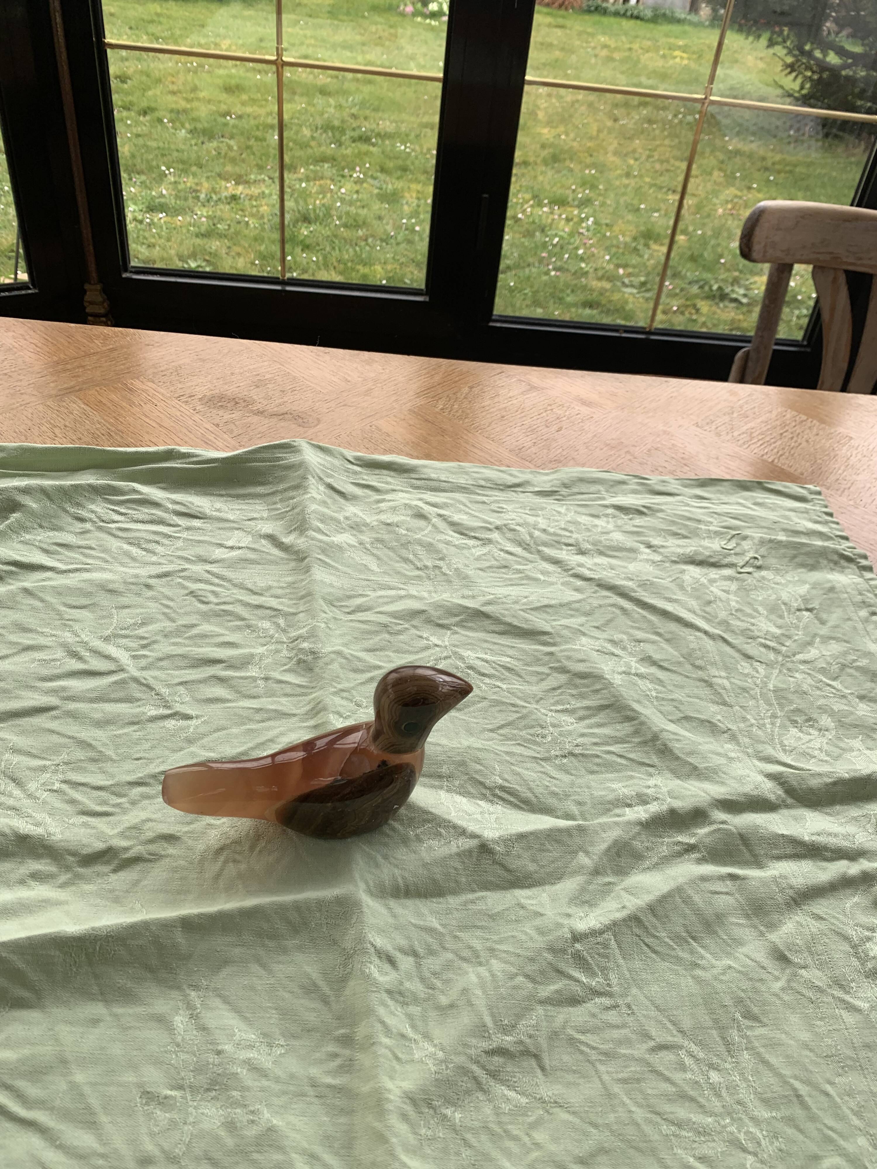 Bird paper press in onyx collector's stone