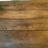 Oak table with turned legs