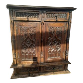 Furniture gothic type