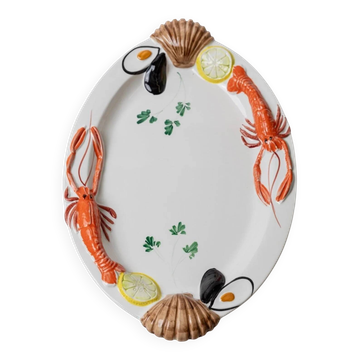 Assiette ovale en céramique blanche avec relief 3D de fruits de mer, design italien Siro, vintage des années 1980, 48 x 32 cm.