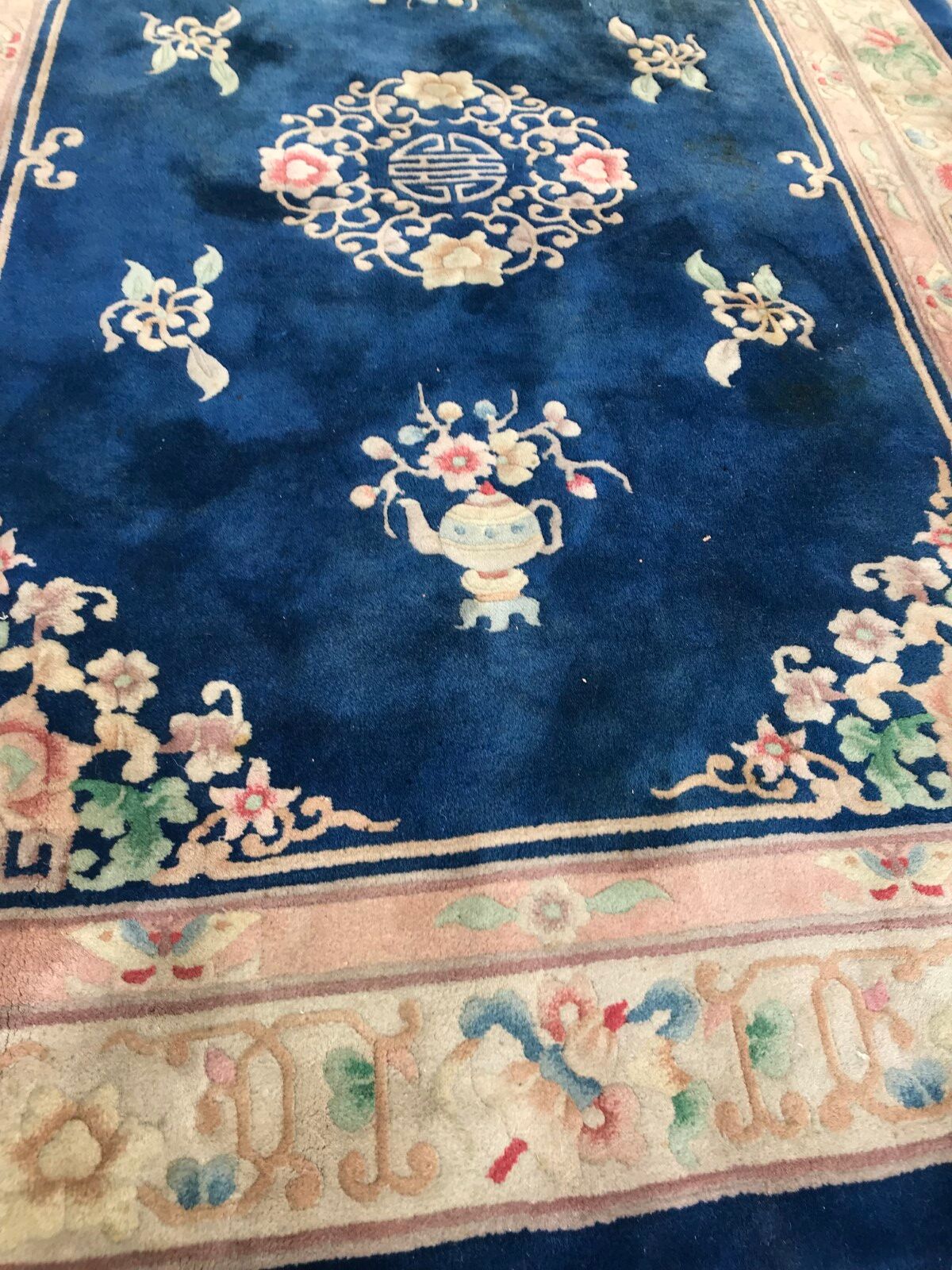 Chinese carpet  vintage 140 x 200 cm