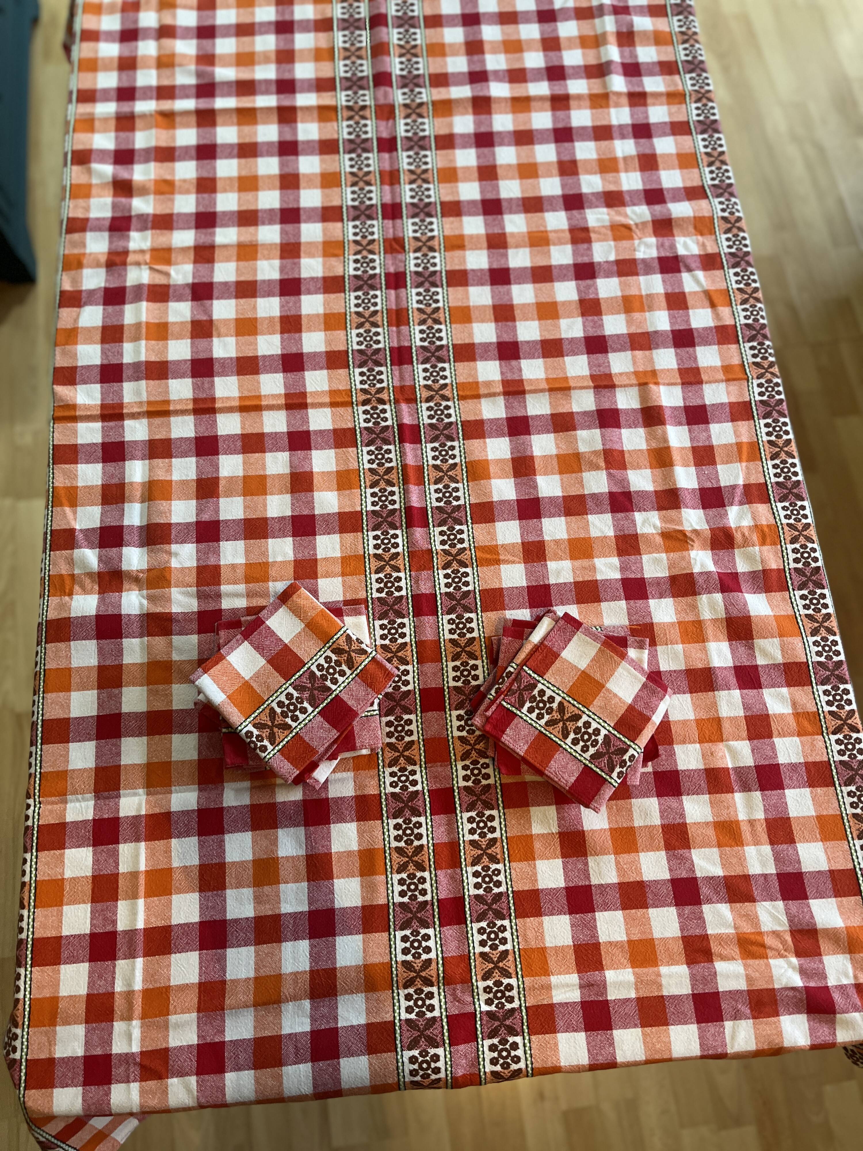 Checkered tablecloth and matching towels