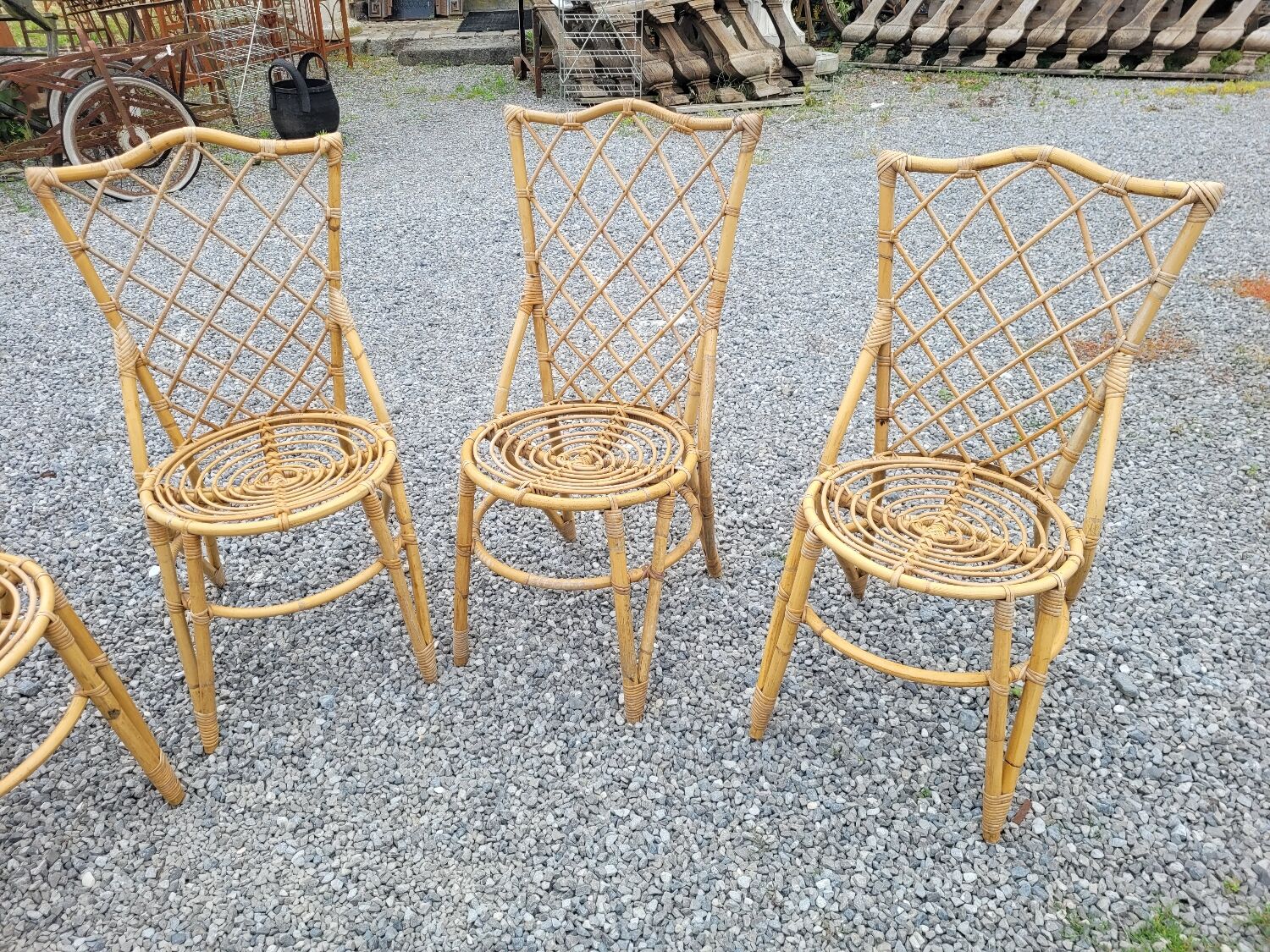7 vintage rattan chairs