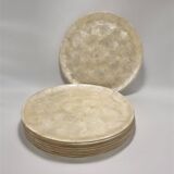 Set of mother-of-pearl plates