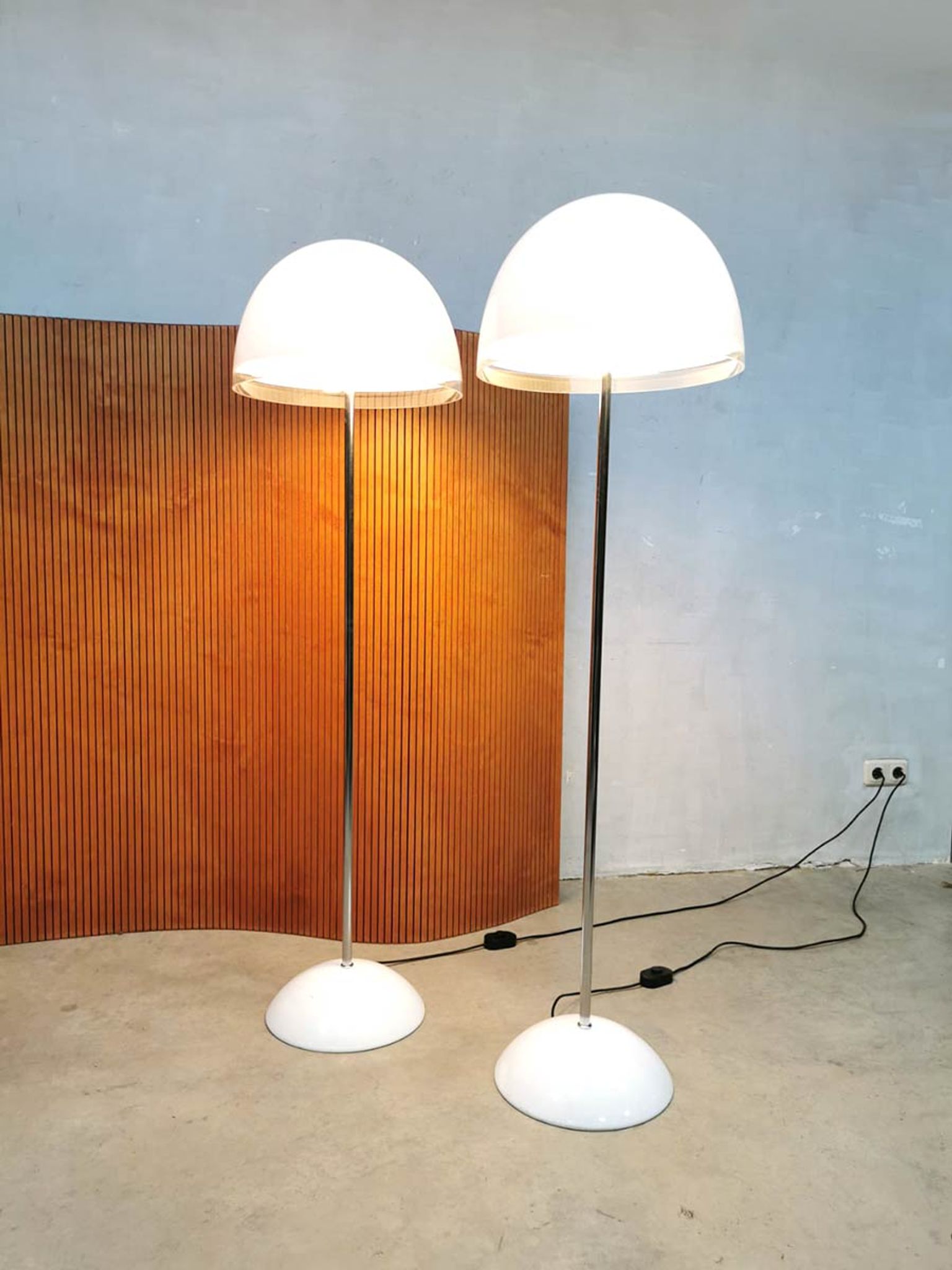 Midcentury Italian design floor lamp Baobab van iGuzzini