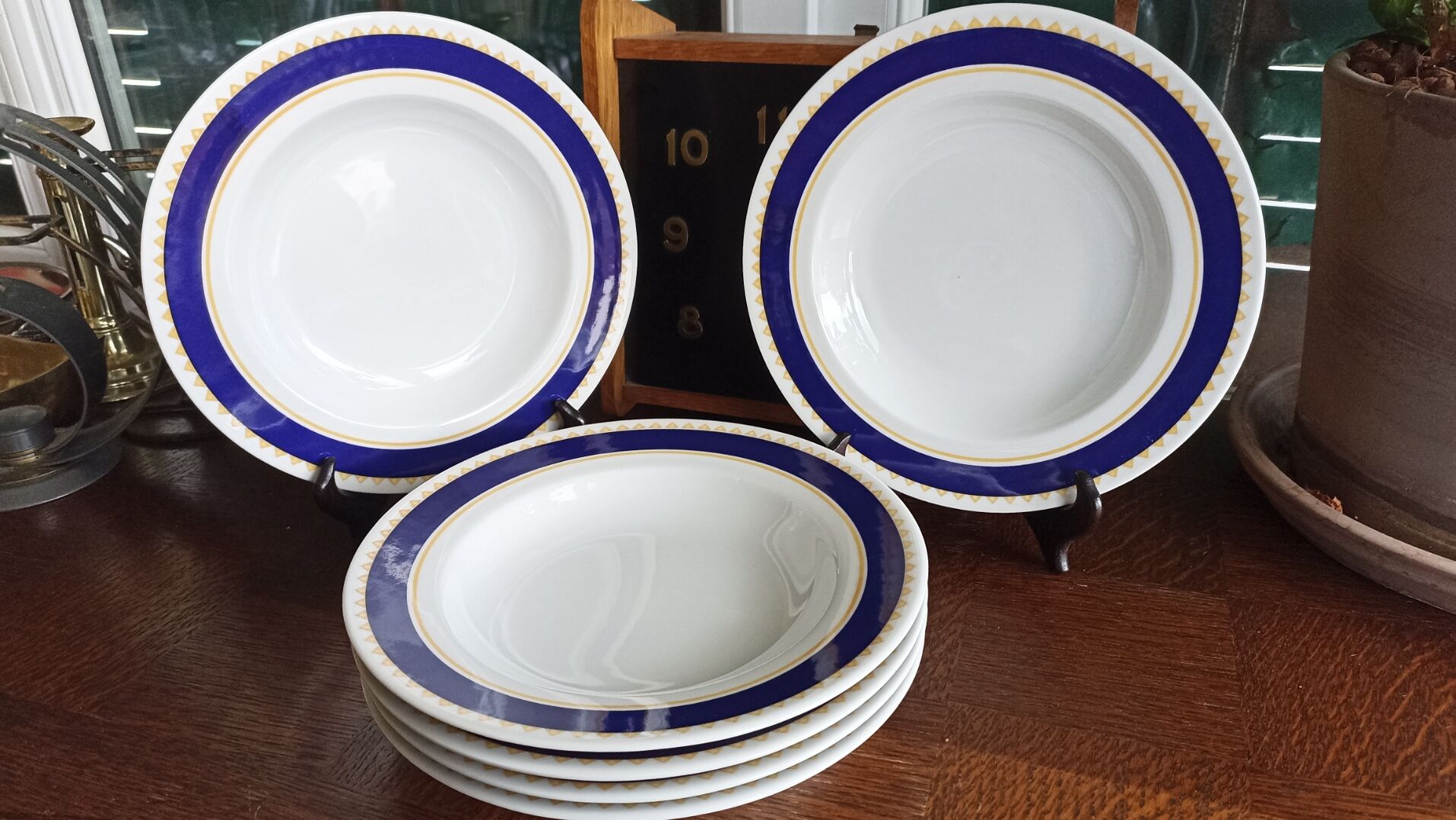 6 hollow / pasta plates by Saturnia porcelain