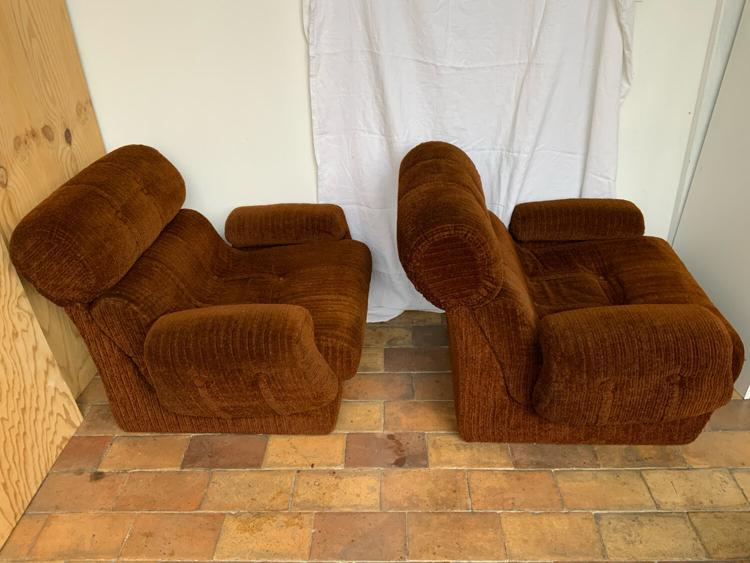 Paire de fauteuils 70s