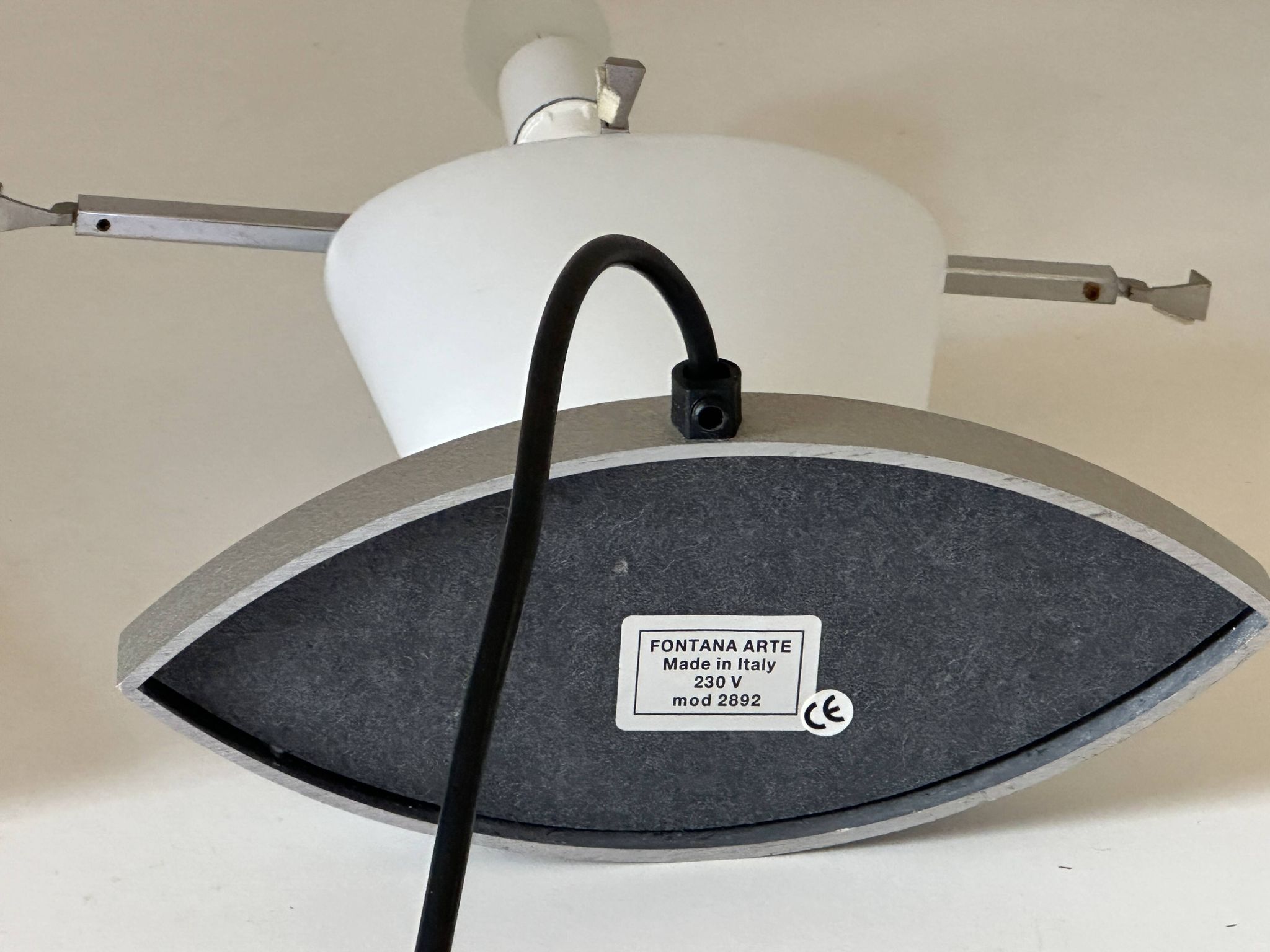 Fontana Arte lamp design Daniella Luppa 90s