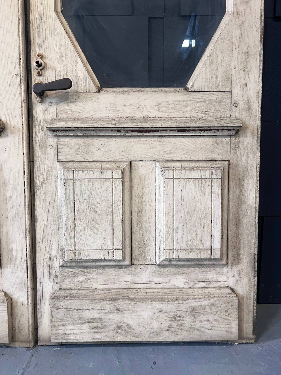 Porte vitrée Art Déco à double battant