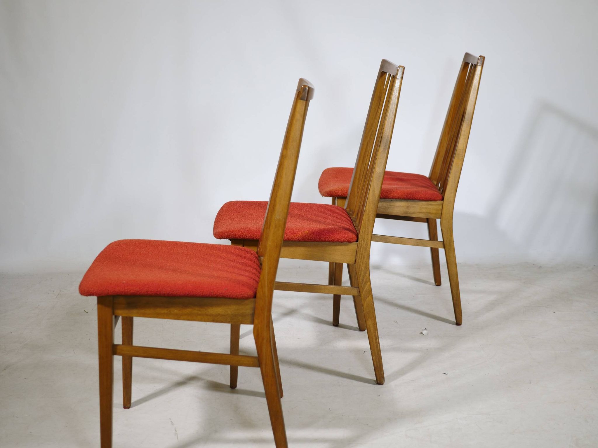 Mid-Century Dining Chairs in Walnut, Set of 10, 1960s