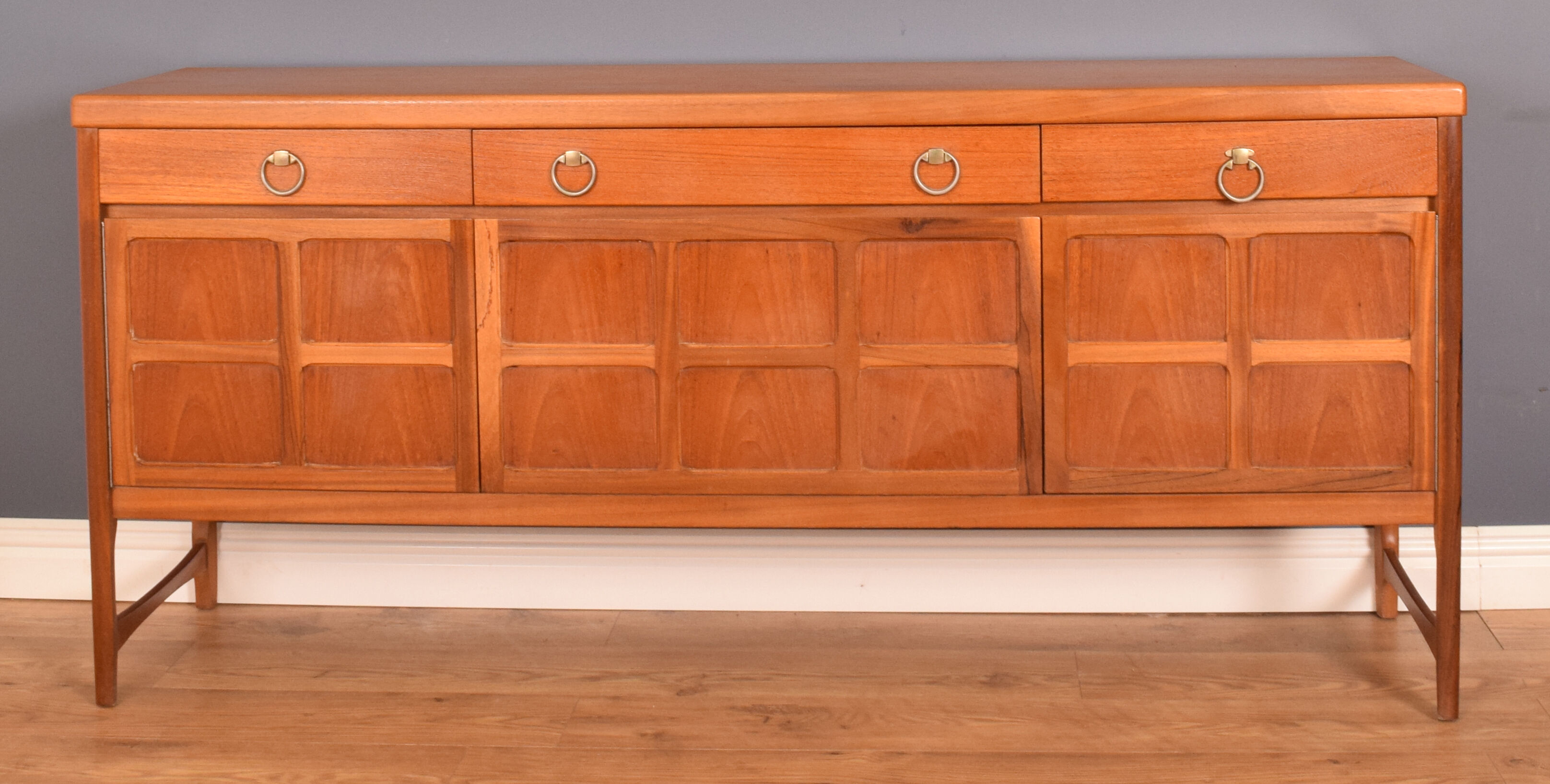 Teak sideboard Nathan 1960