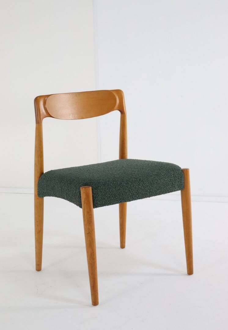 Set of 4 Danish Chairs 'Bjerremose'