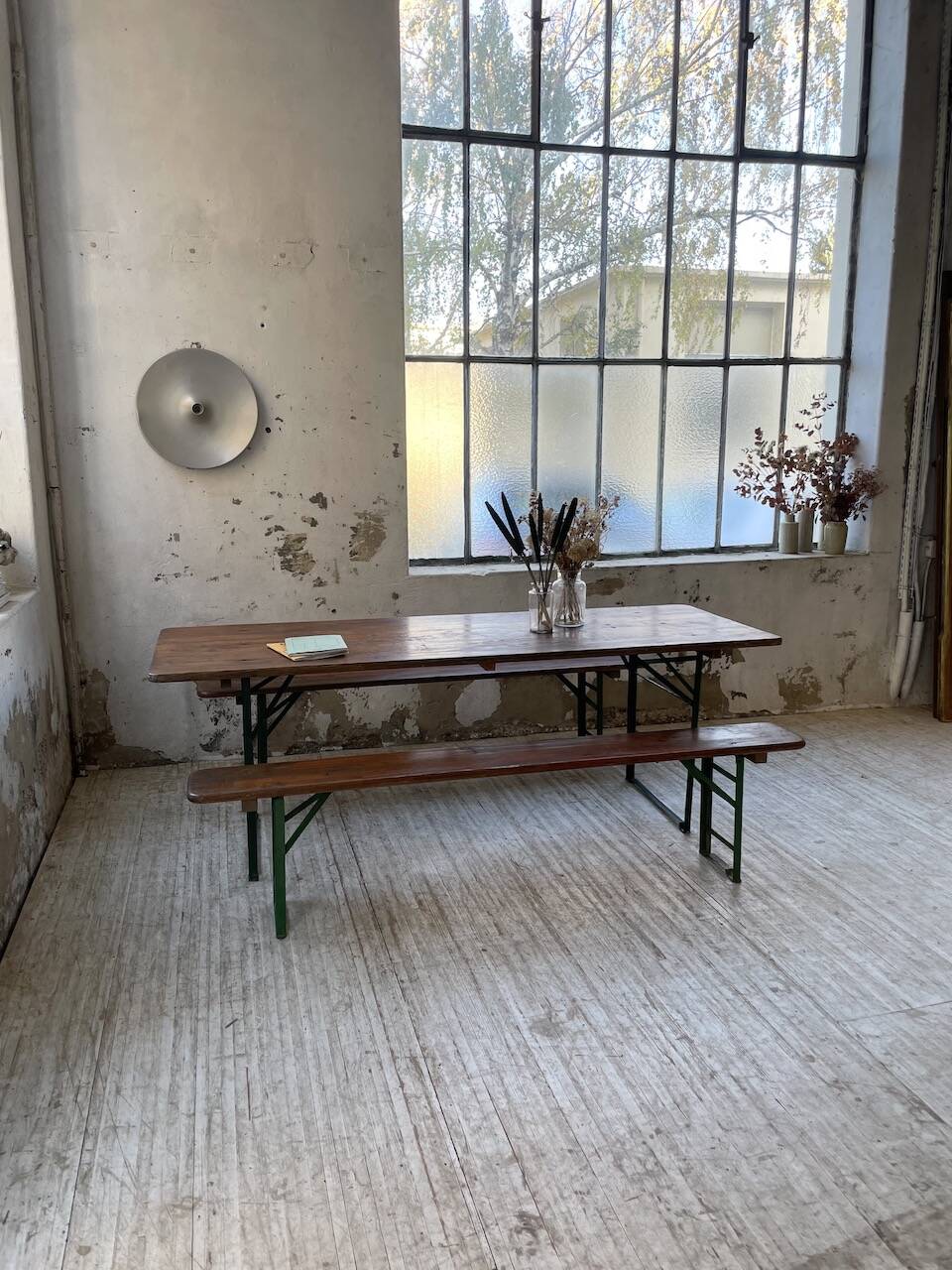 Guinguette table and its 2 benches