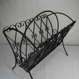 vintage wrought iron magazine rack Chaty Vallauris