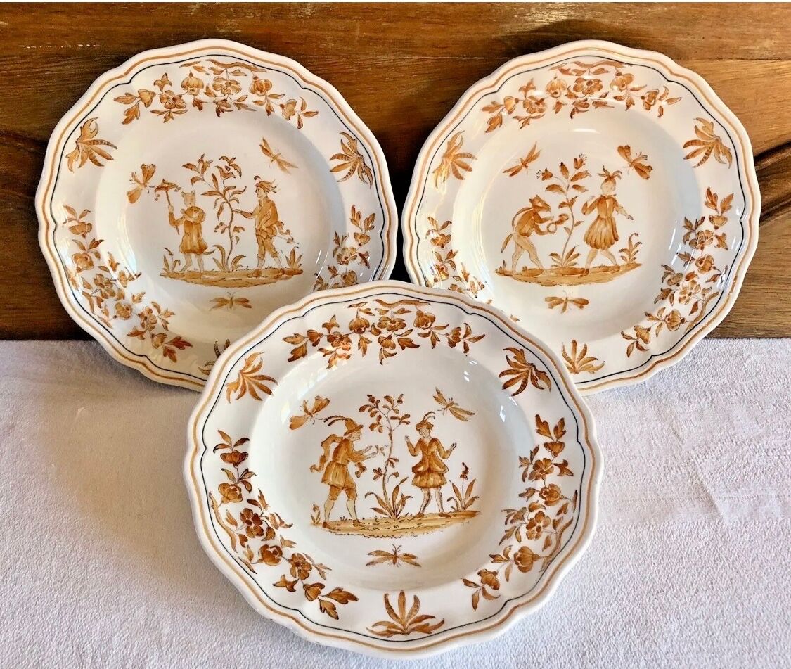 6 Longchamp soup plates Moustier Olérys decor