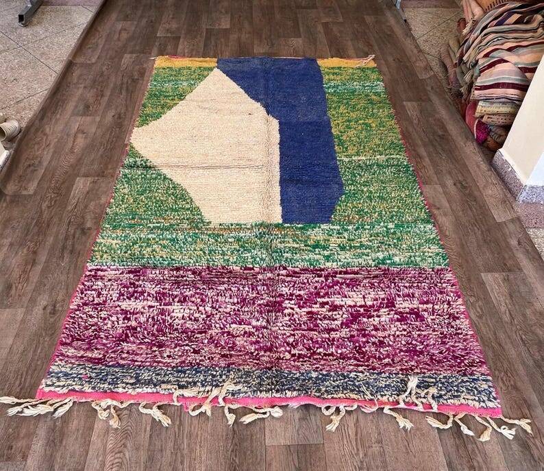 Moroccan Berber rug 250cm x 150cm
